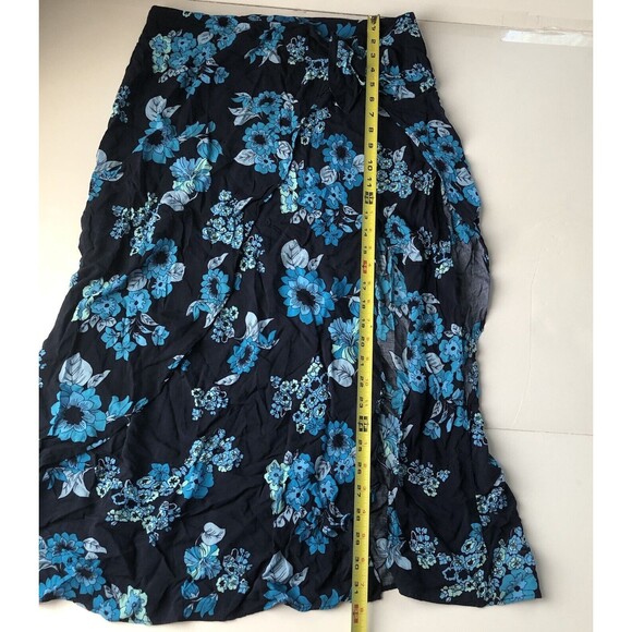 Free People Women's Blue Floral Midi Faux Wrap Skirt with Slit Size 10 - Picture 7 of 14